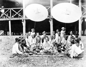 Sawbwa&39;s Wife and Child，Wuntho，Burma，c.1890